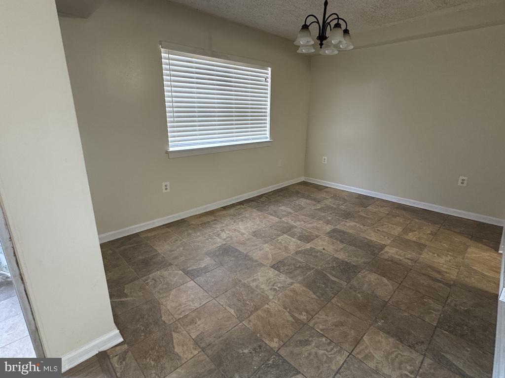 CHELSEA WOODS - Residential