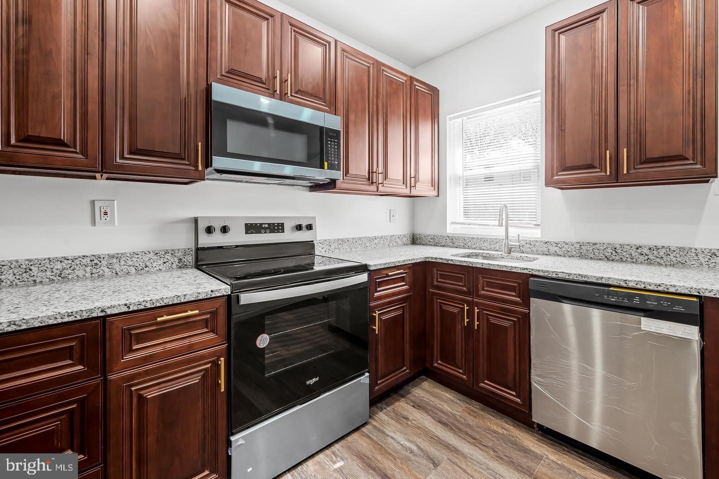 GREENMOUNT WEST - Residential Lease