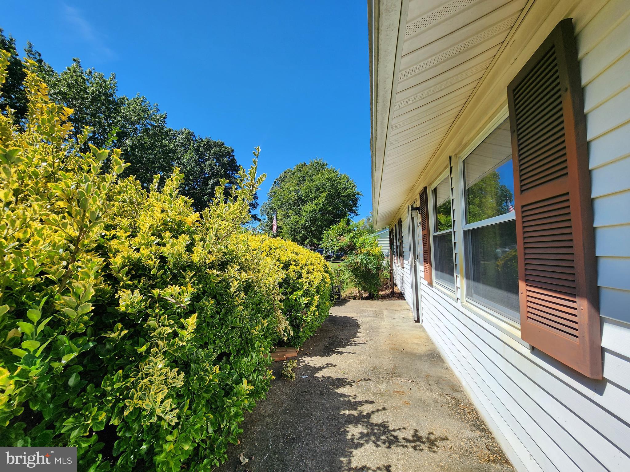 29506 GOLTON DRIVE