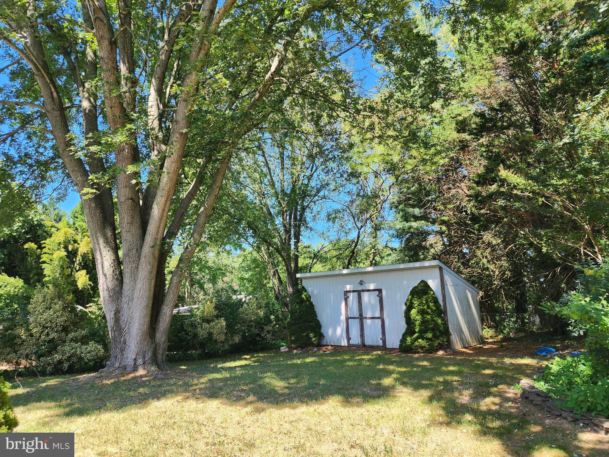 GOLTON - Residential