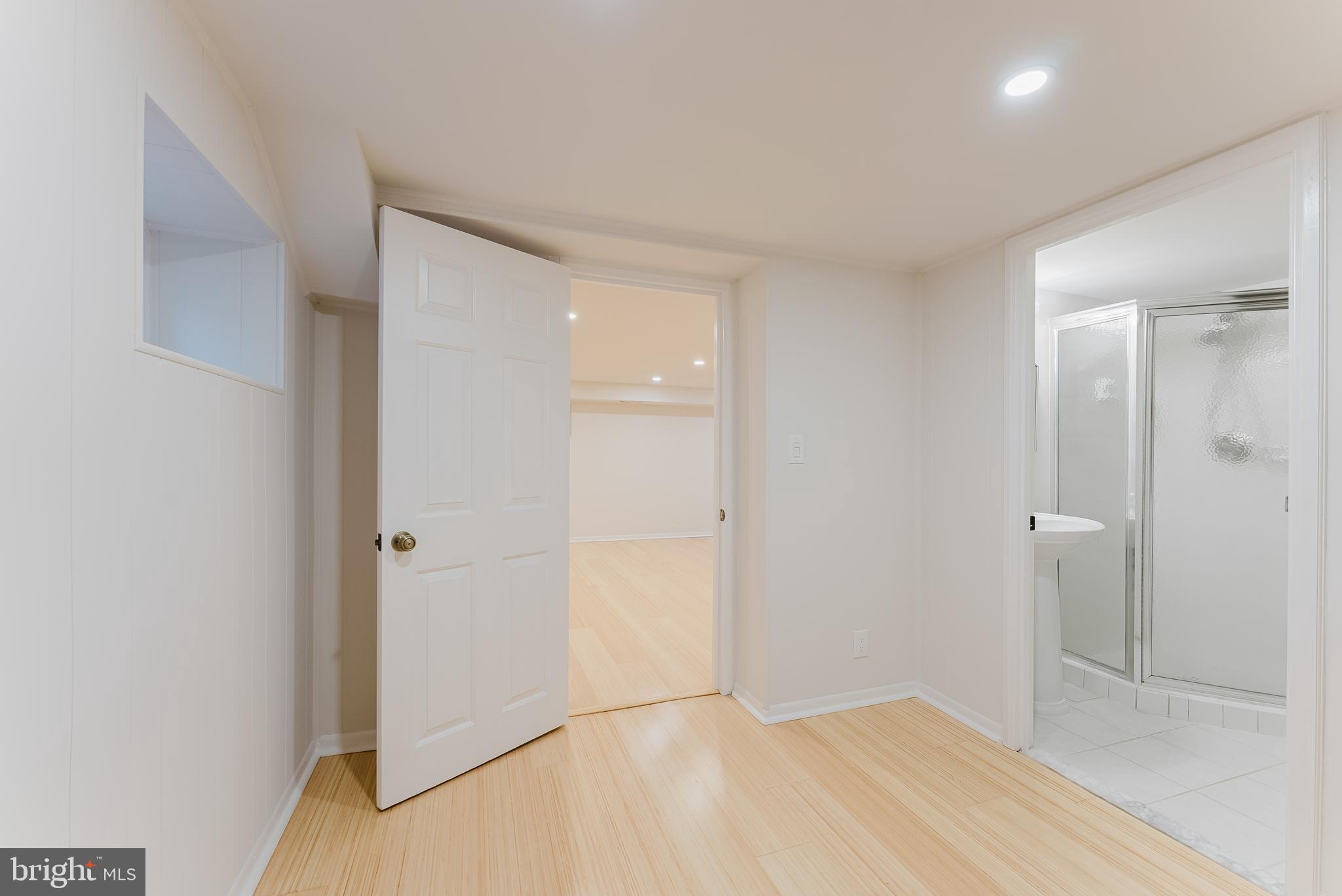 FAIRLINGTON VILLAGE - Residential