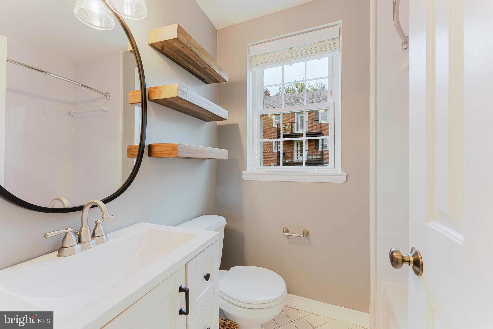 FAIRLINGTON VILLAGE - Residential