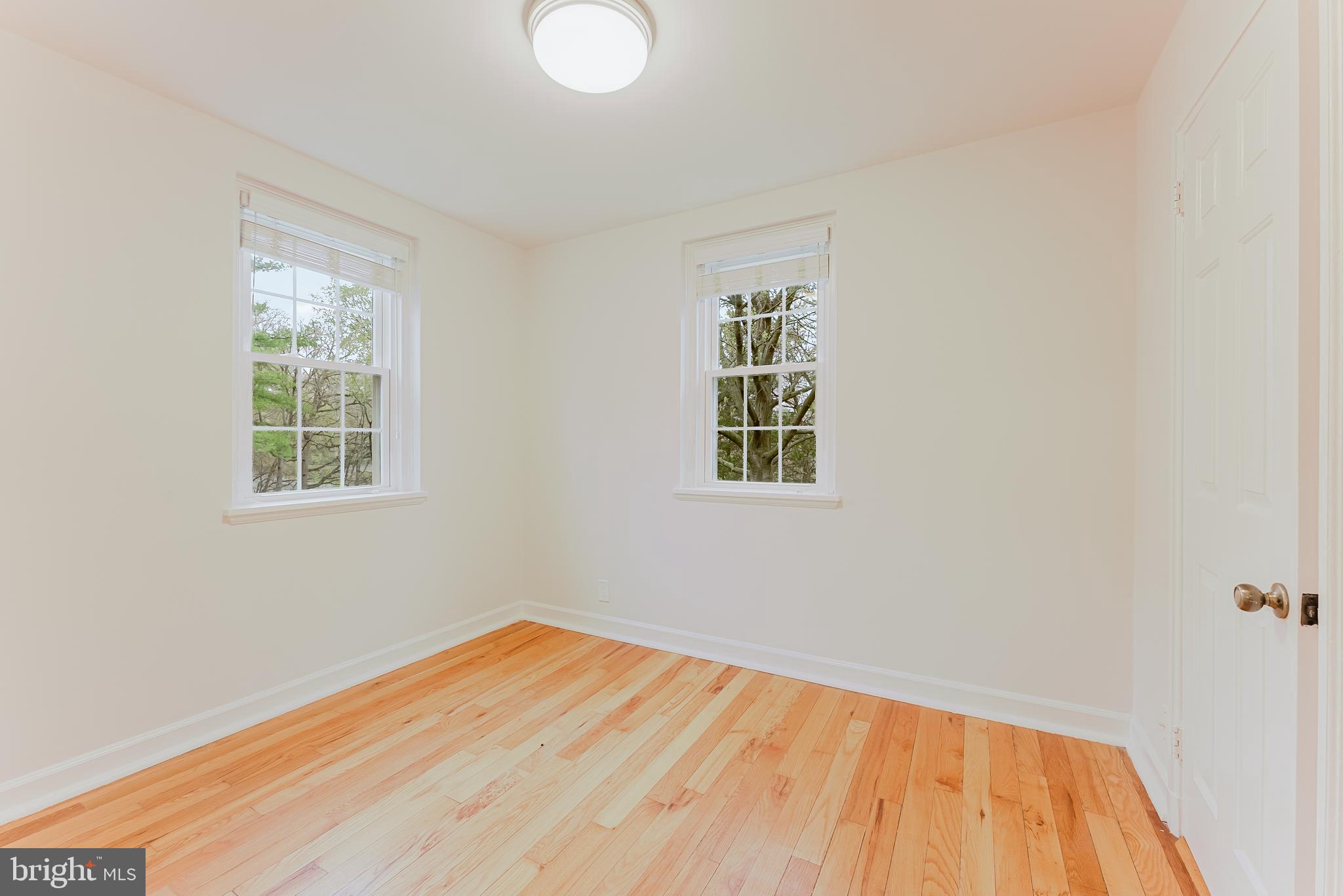 FAIRLINGTON VILLAGE - Residential