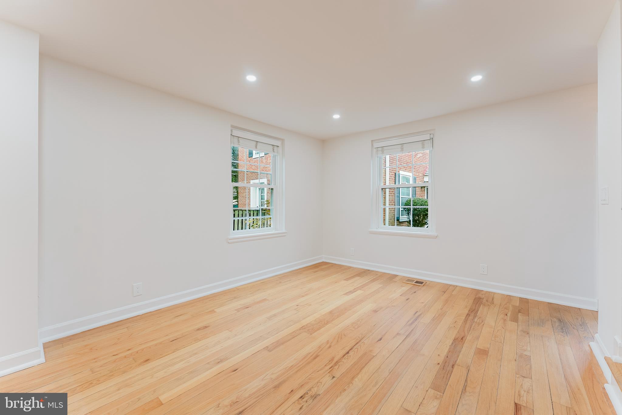 FAIRLINGTON VILLAGE - Residential