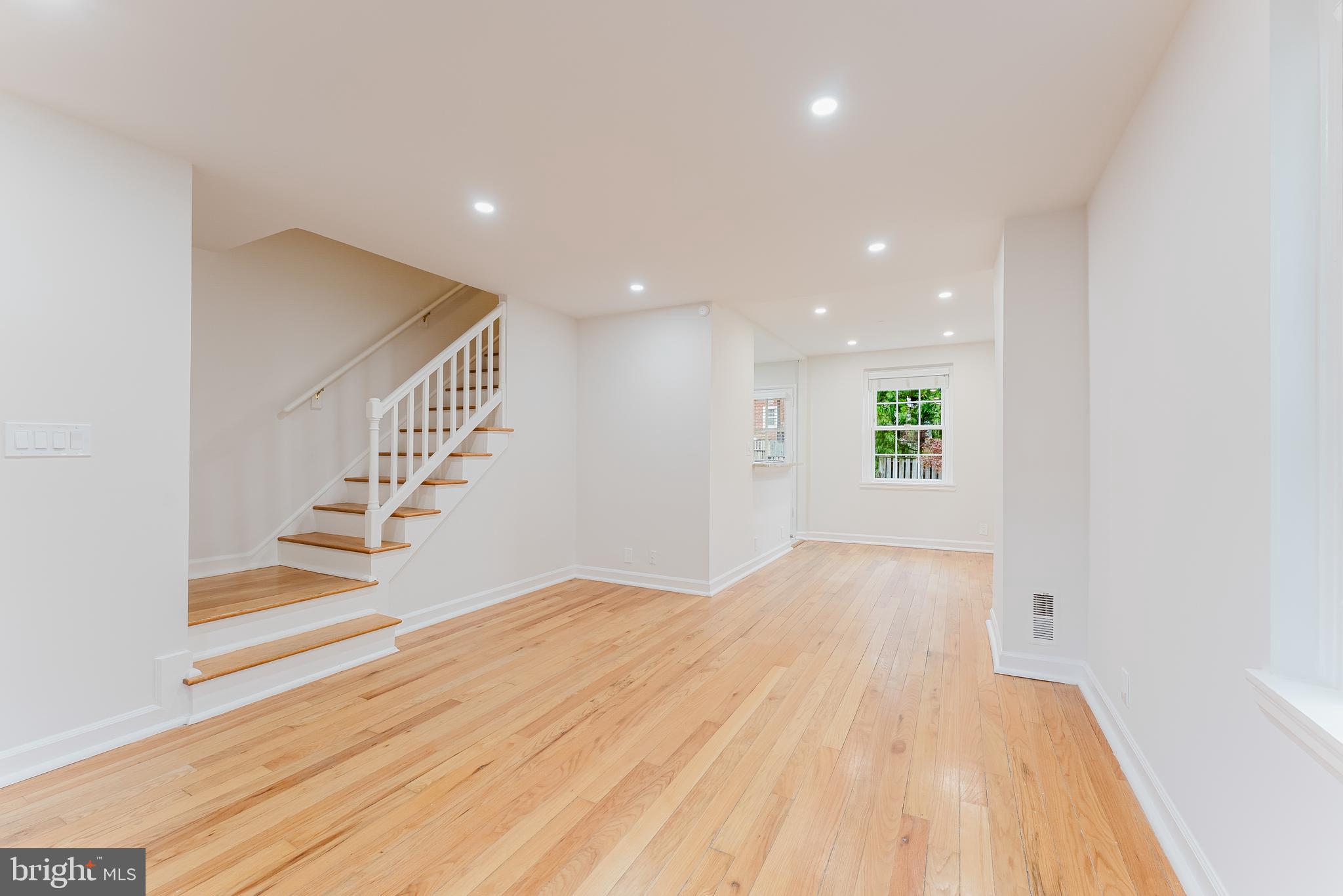 FAIRLINGTON VILLAGE - Residential