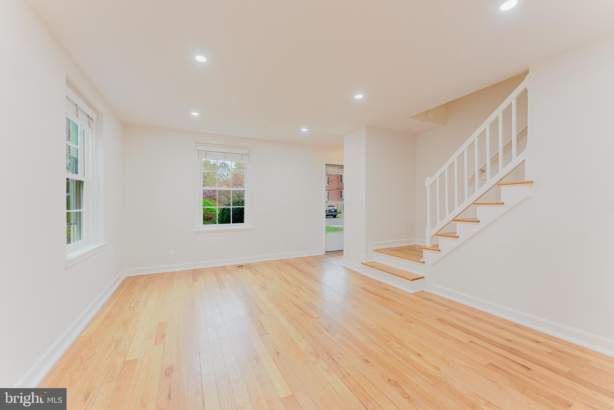 FAIRLINGTON VILLAGE - Residential