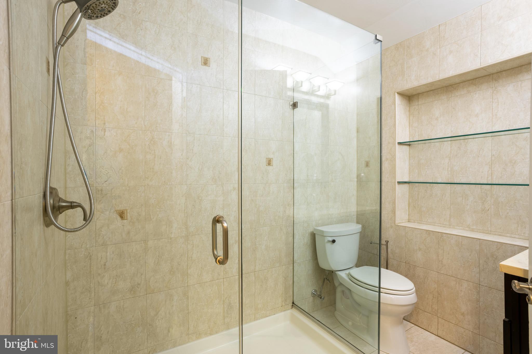 FALLSTAFF - Residential