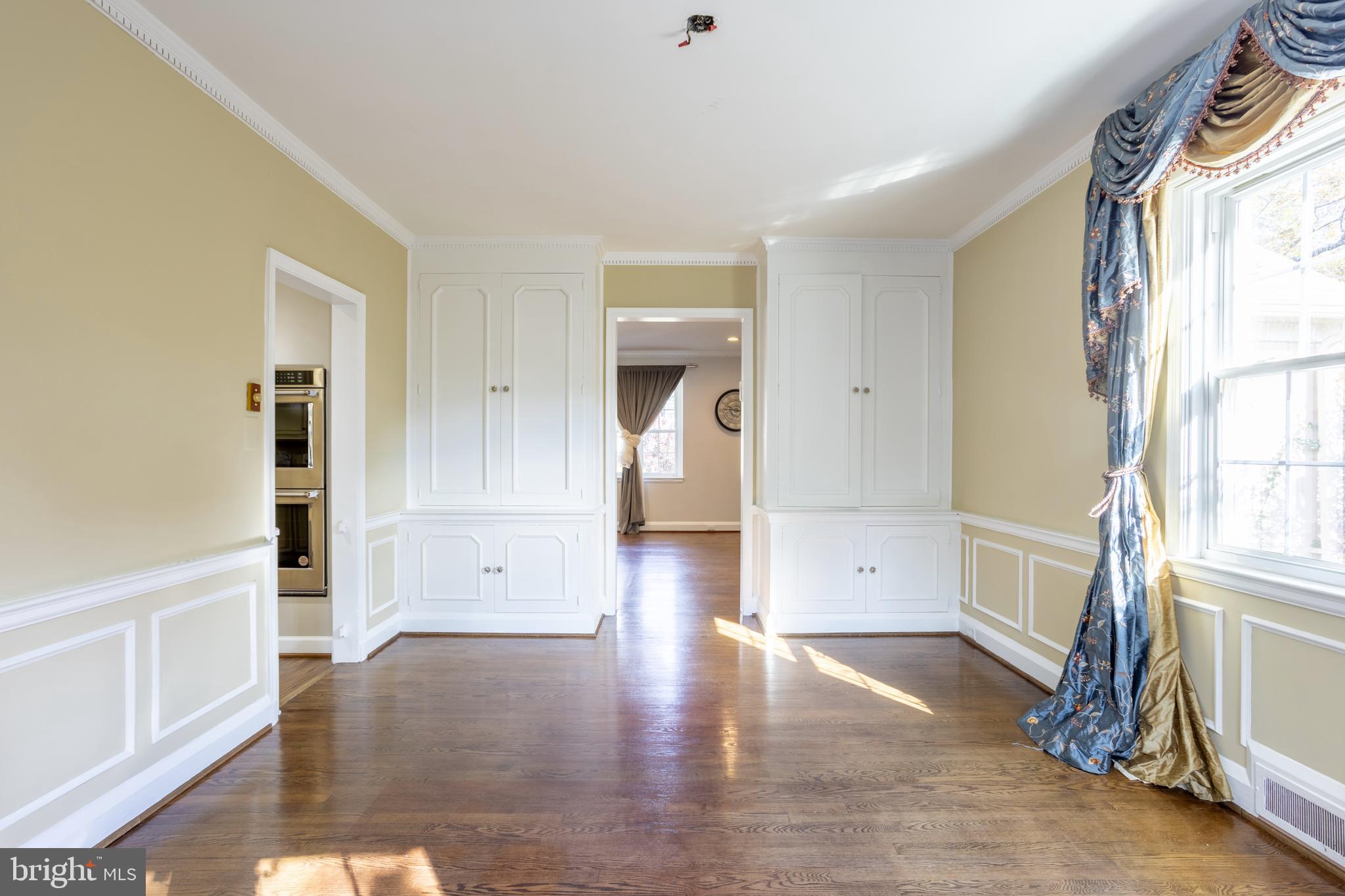 FALLSTAFF - Residential