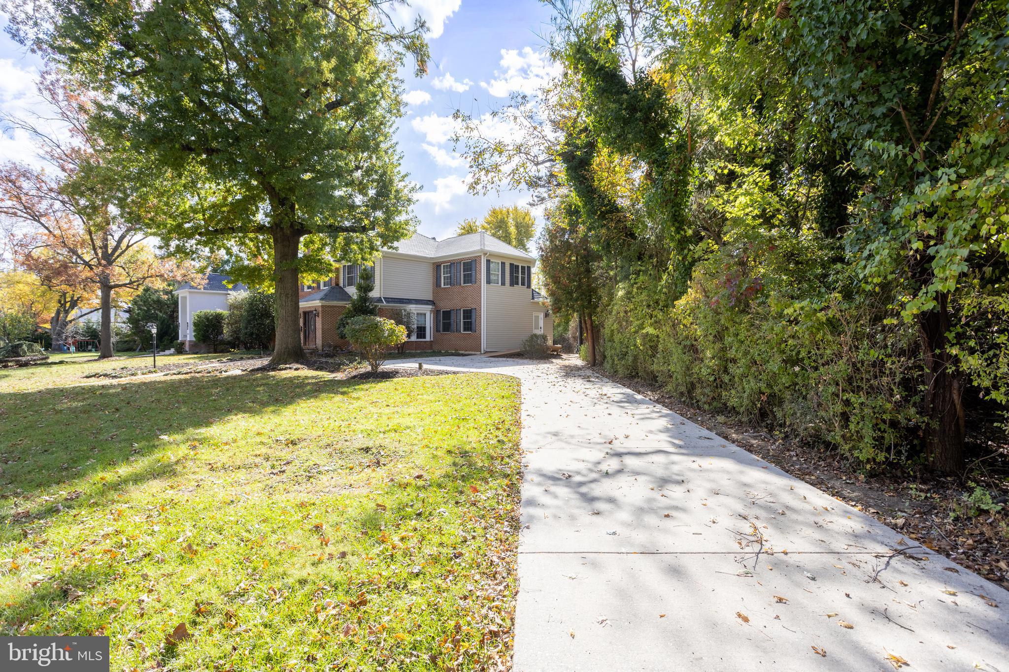 FALLSTAFF - Residential