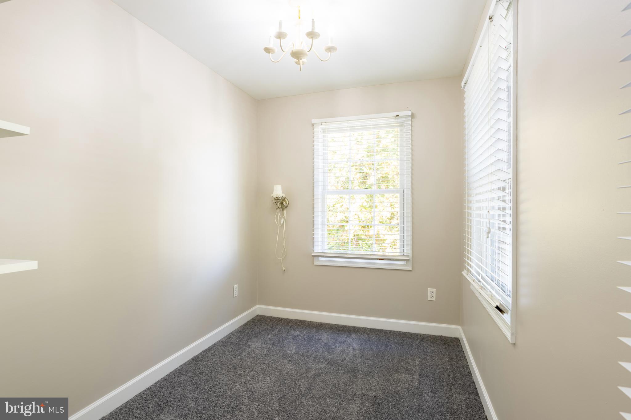 FALLSTAFF - Residential