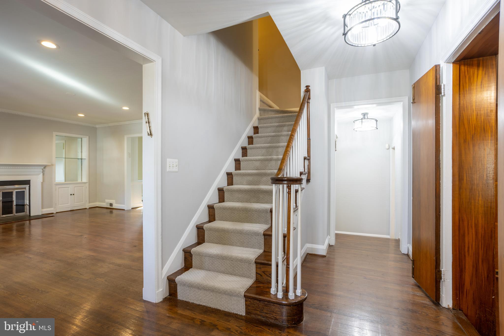 FALLSTAFF - Residential