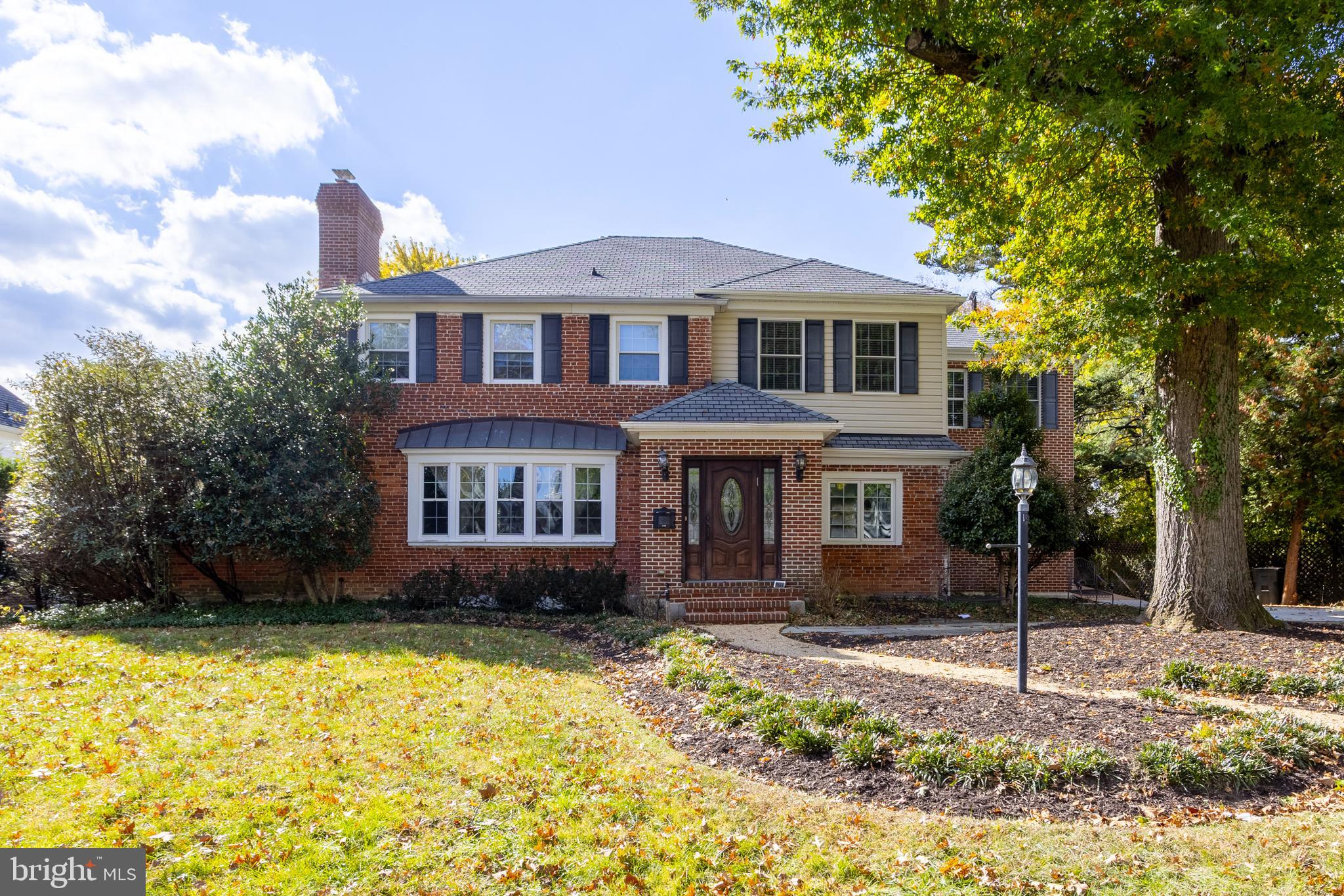 FALLSTAFF - Residential