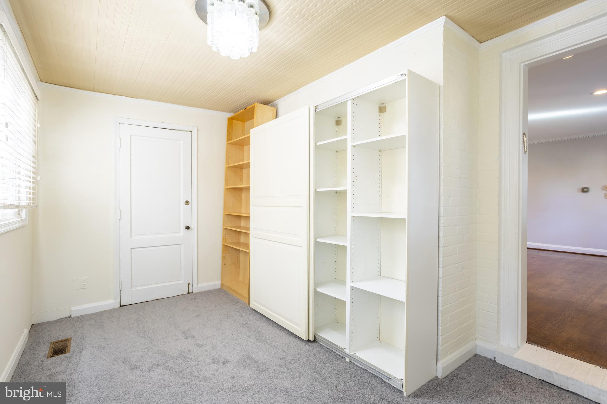 FALLSTAFF - Residential