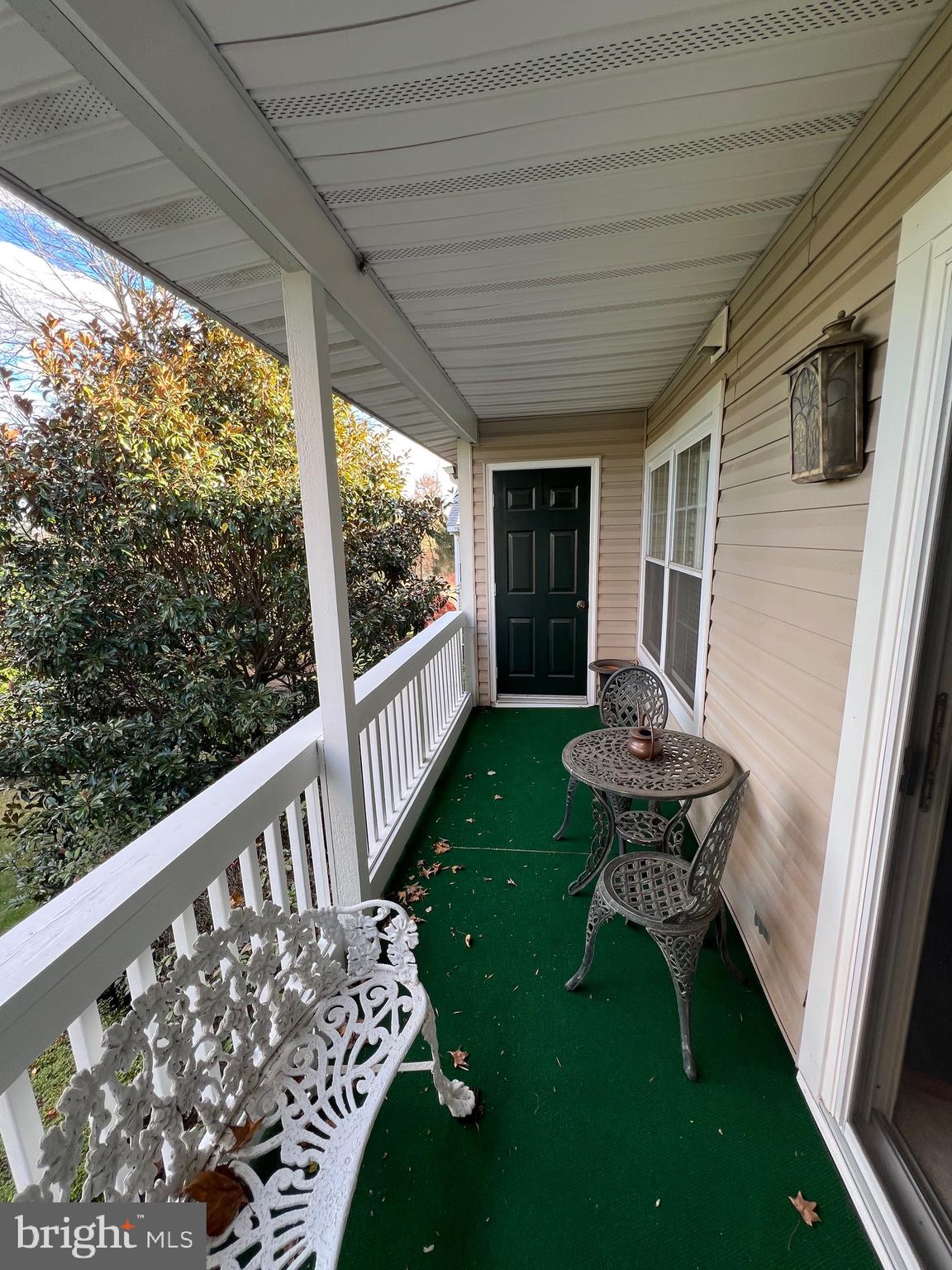 VILLAGE SHIRES - Residential