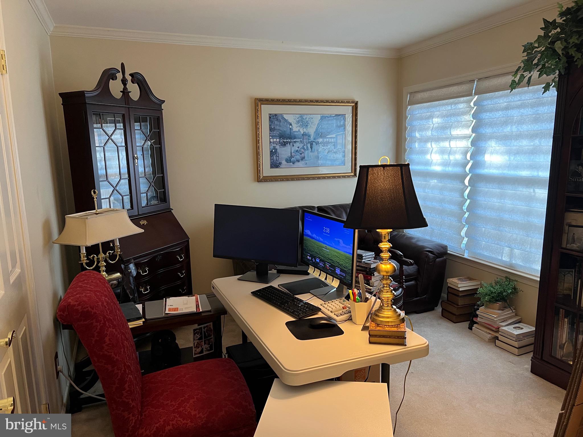 VILLAGE SHIRES - Residential