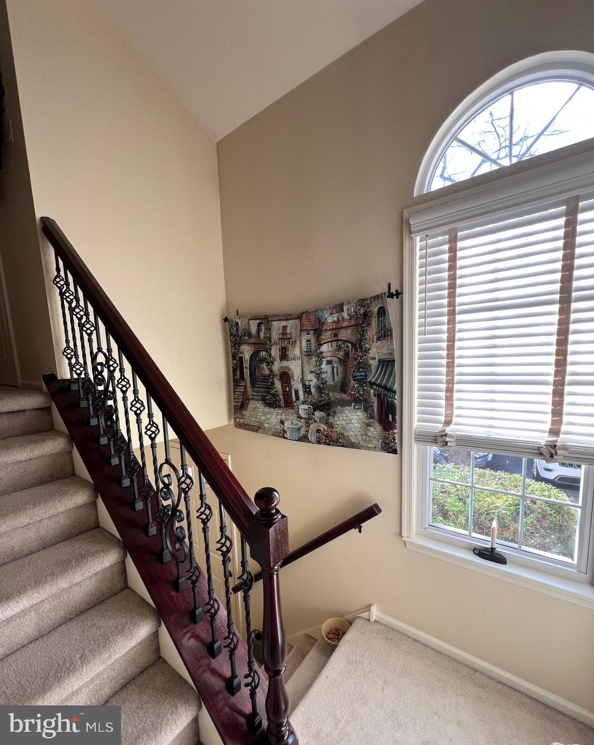 VILLAGE SHIRES - Residential