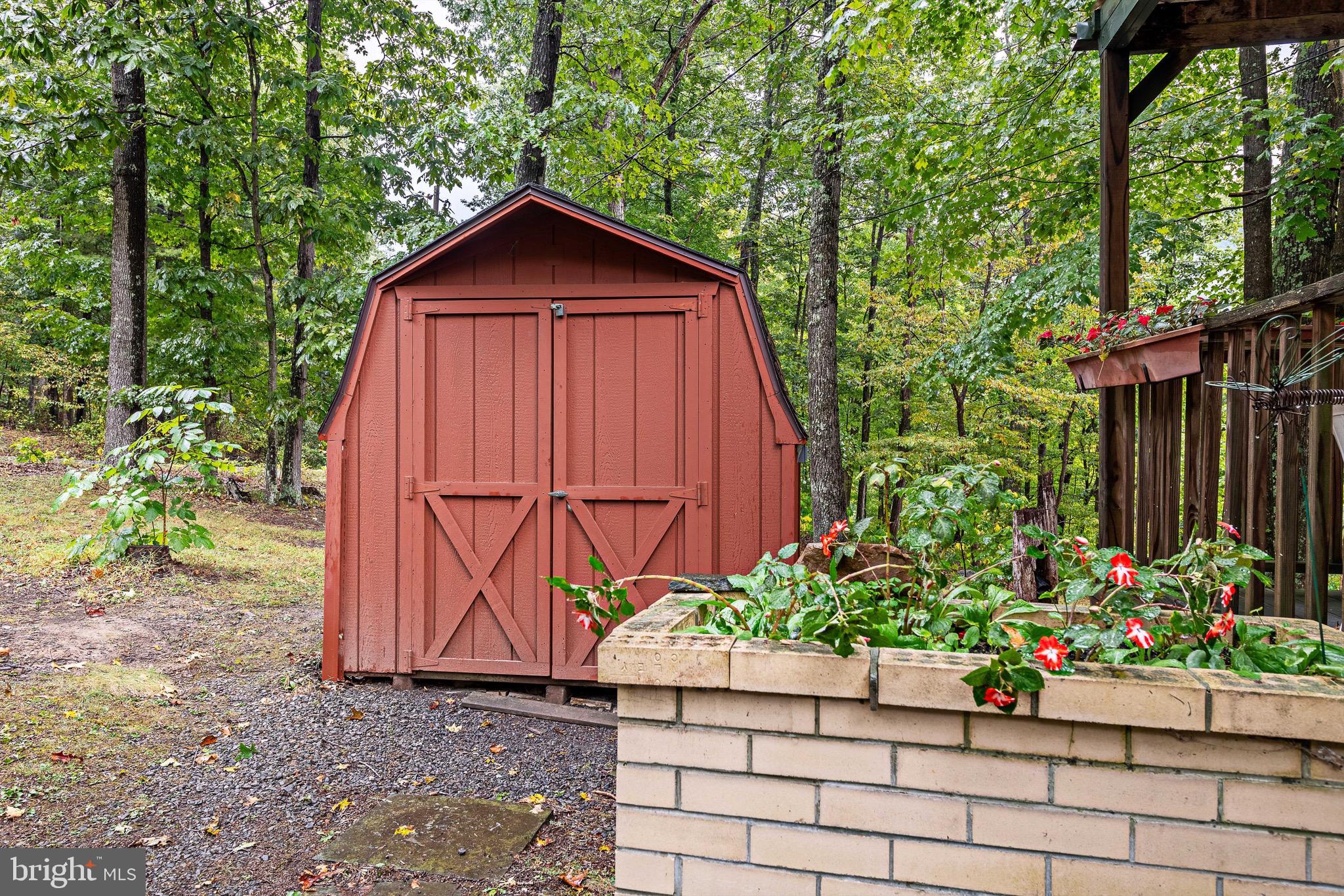 CACAPON CREEK - Residential