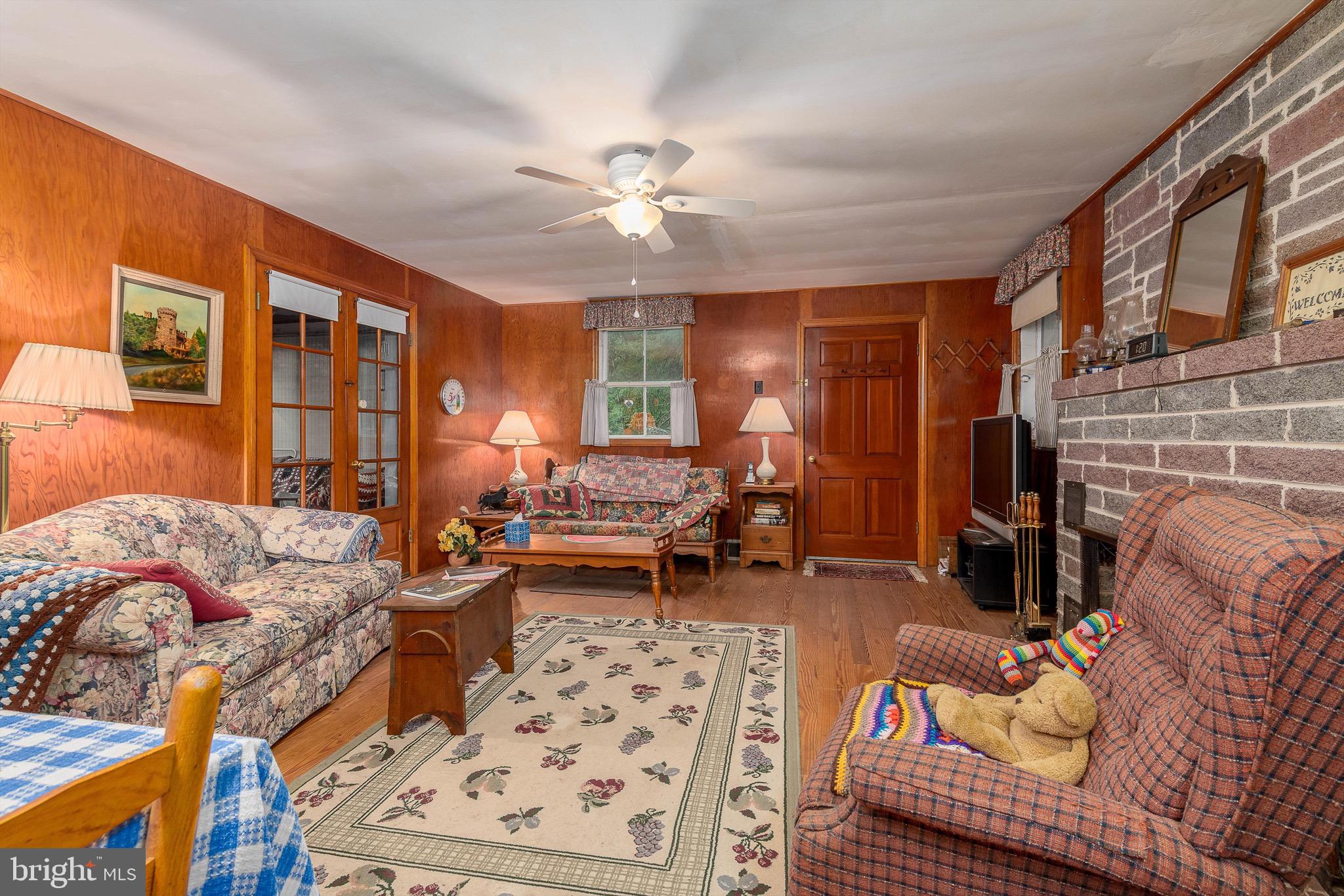 CACAPON CREEK - Residential