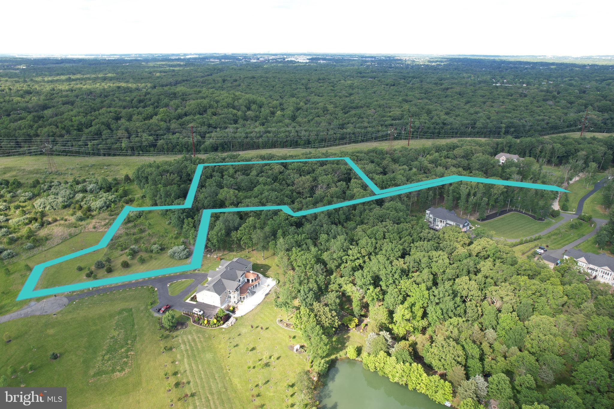 6500 BULL RUN WOODS TRAIL