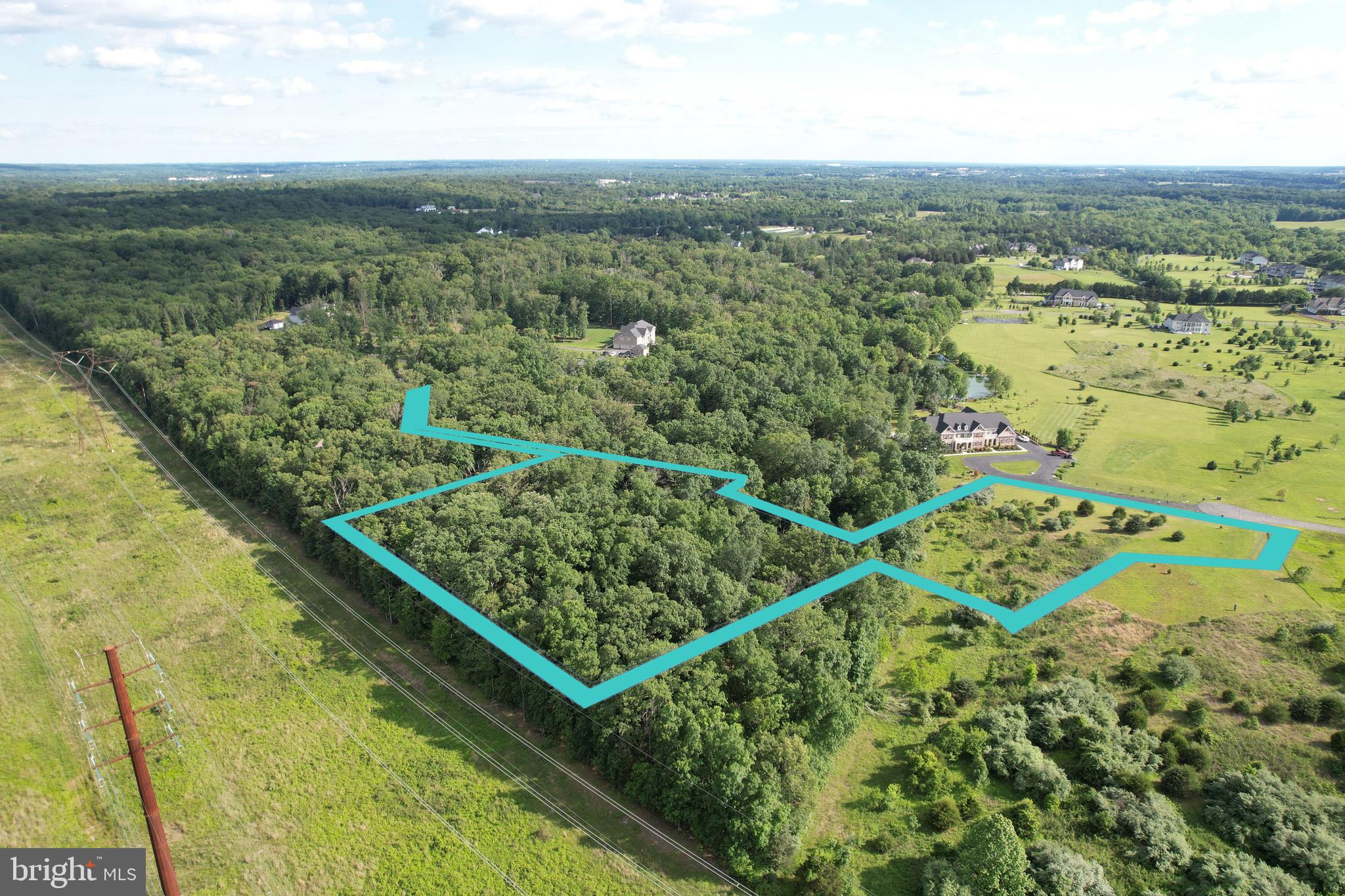 6500 BULL RUN WOODS TRAIL
