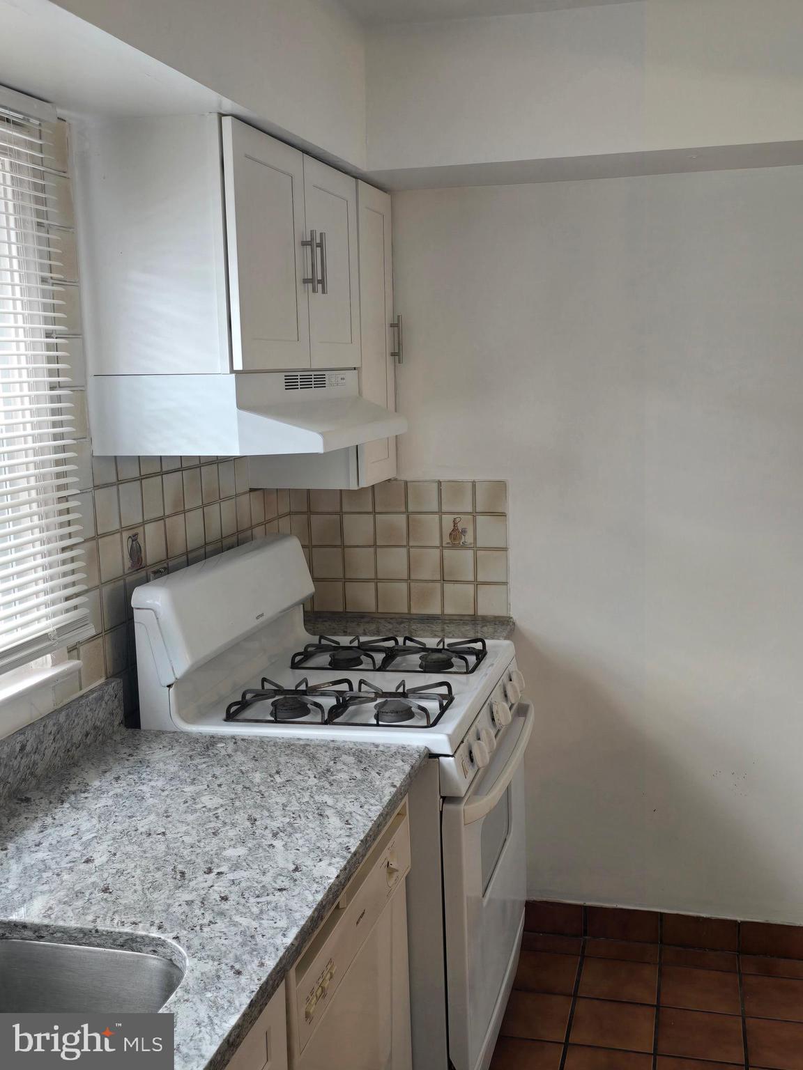 STONEHURST - Residential