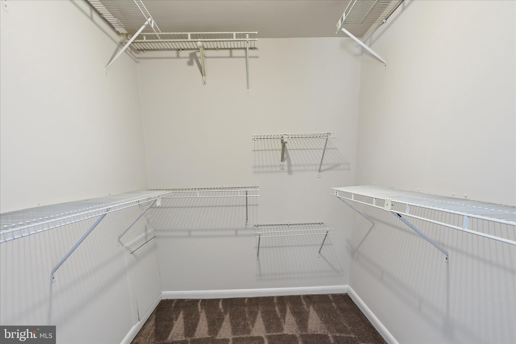 TREOVER CONDOMINIUM - Residential