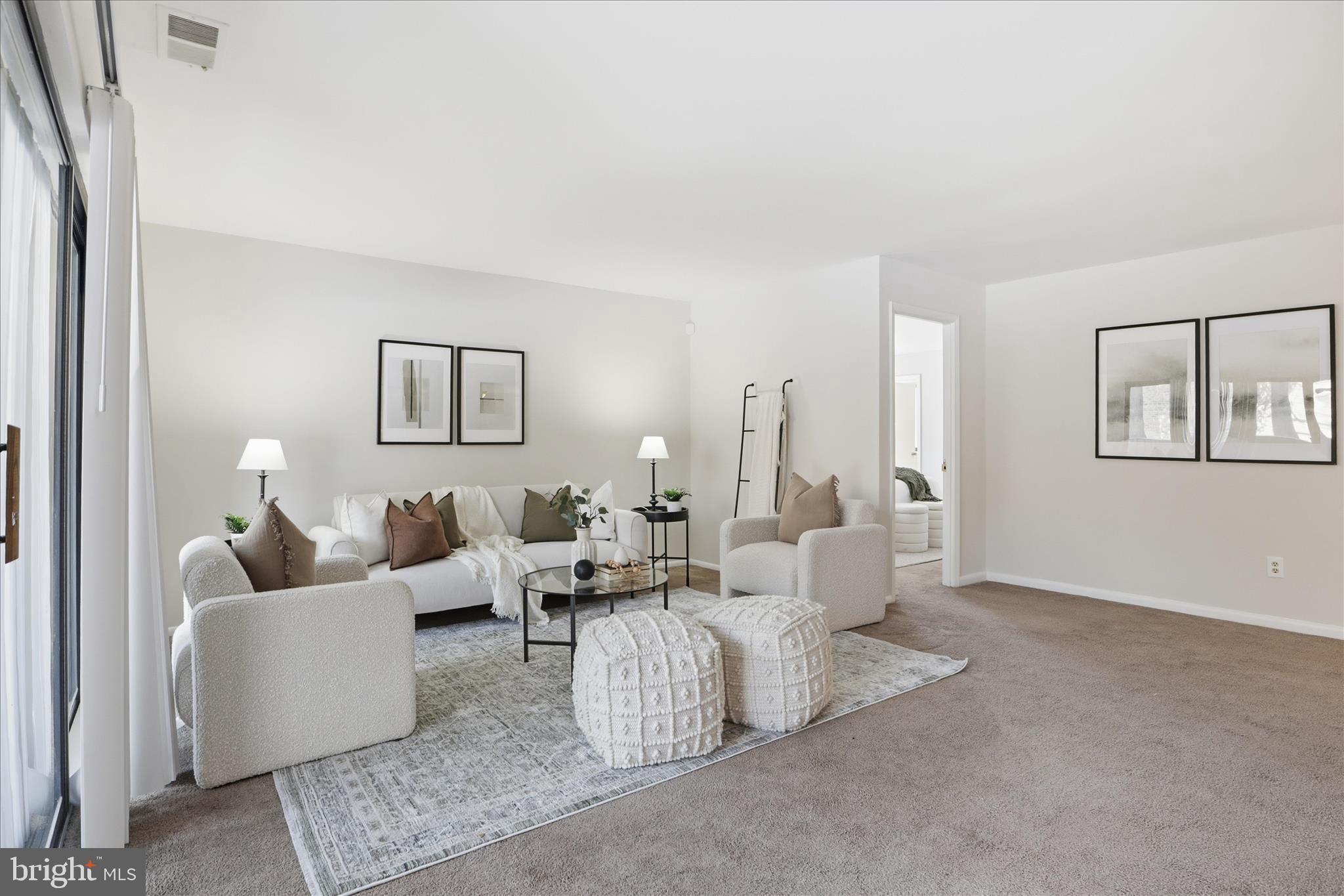 TREOVER CONDOMINIUM - Residential