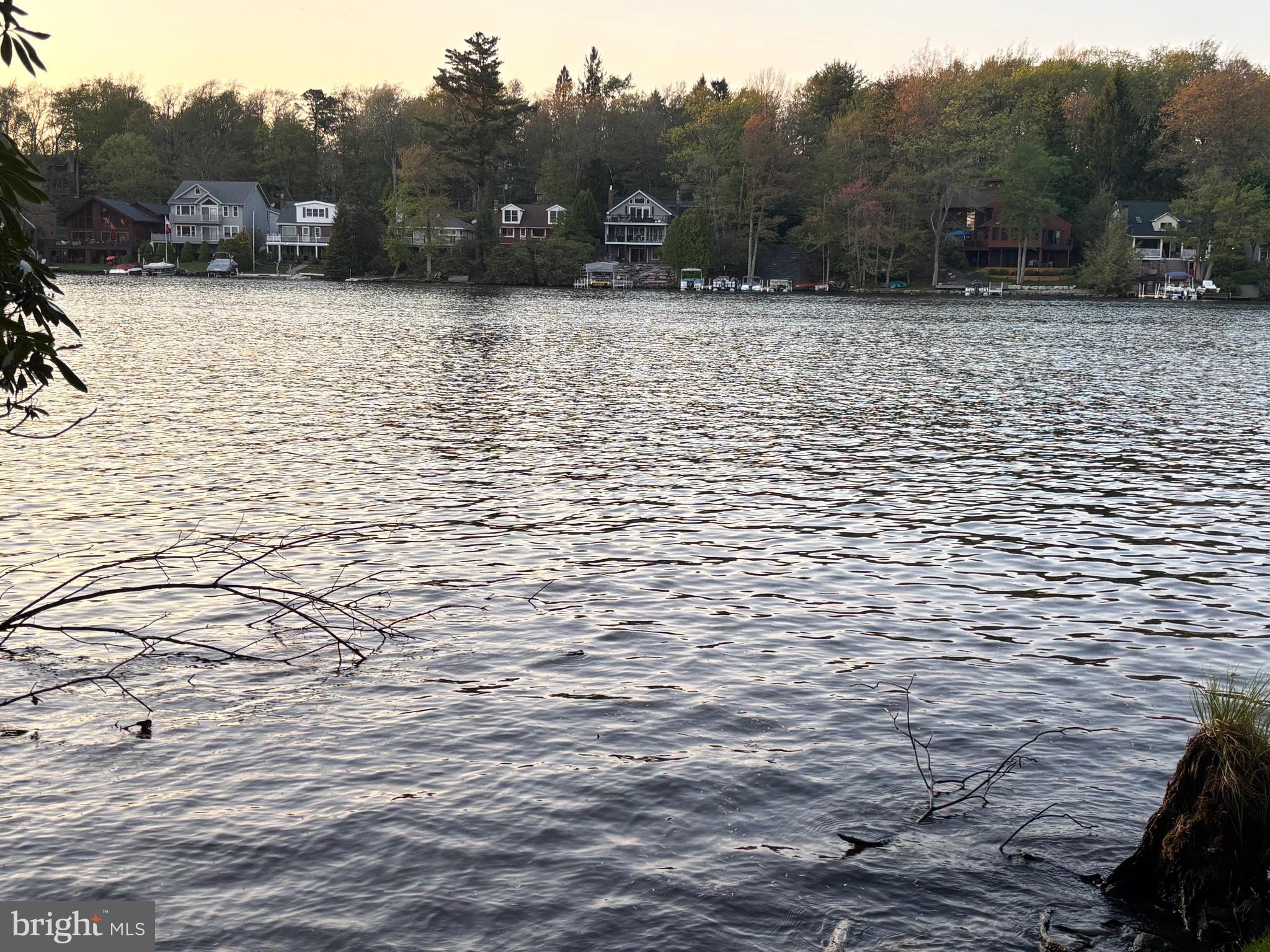 LAKE HARMONY - Residential