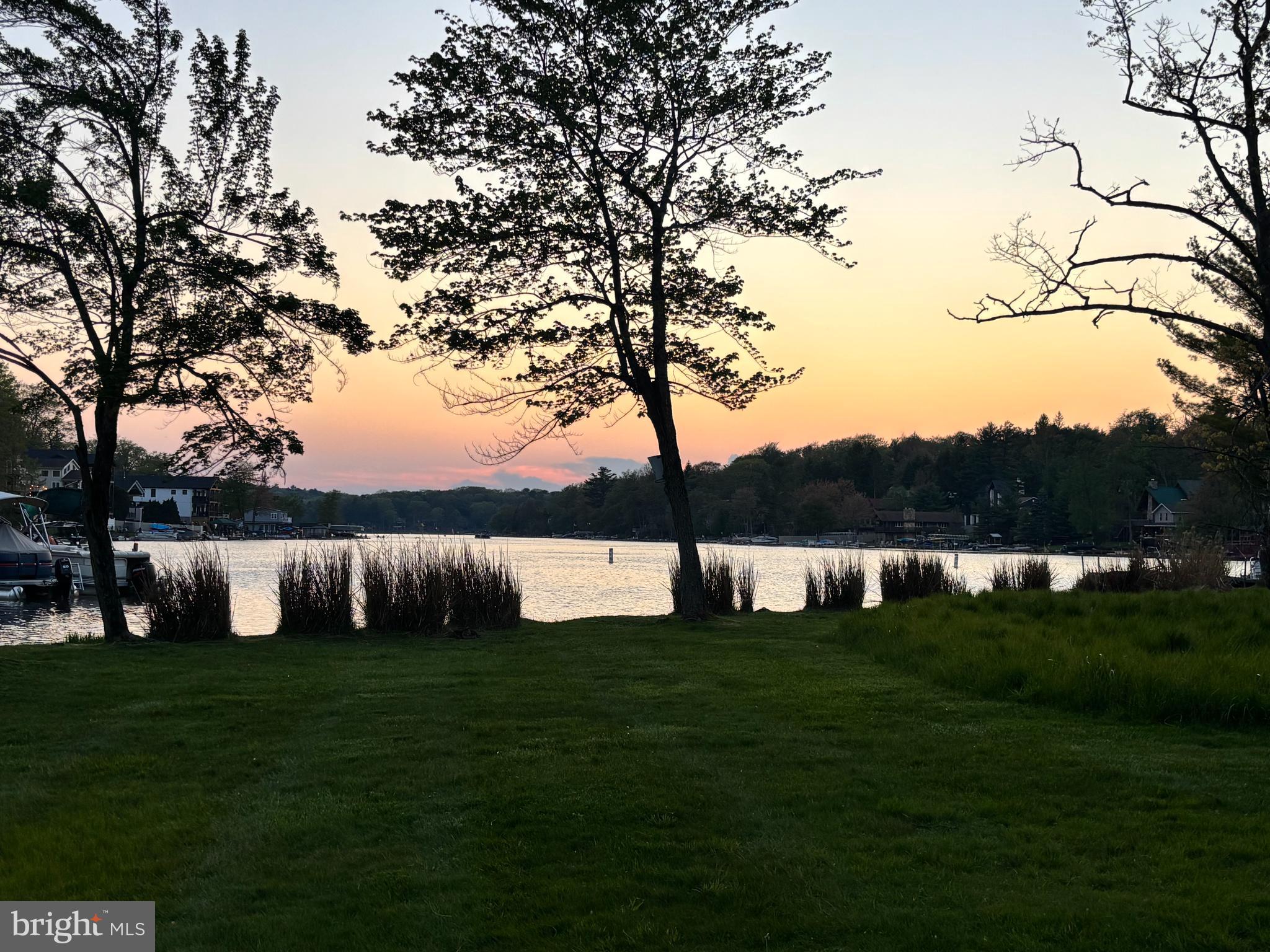 LAKE HARMONY - Residential