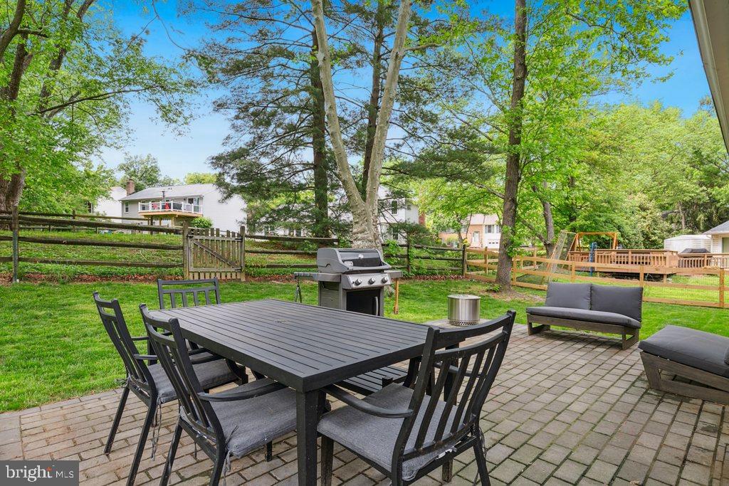 HICKORY RIDGE - Residential