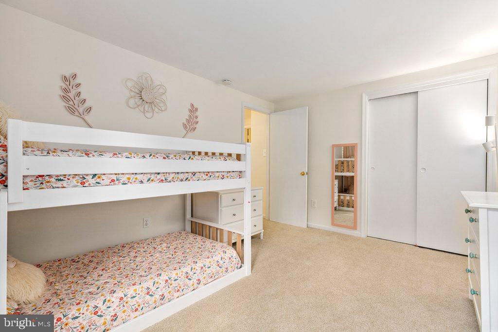 HICKORY RIDGE - Residential