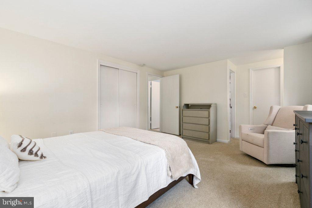 HICKORY RIDGE - Residential