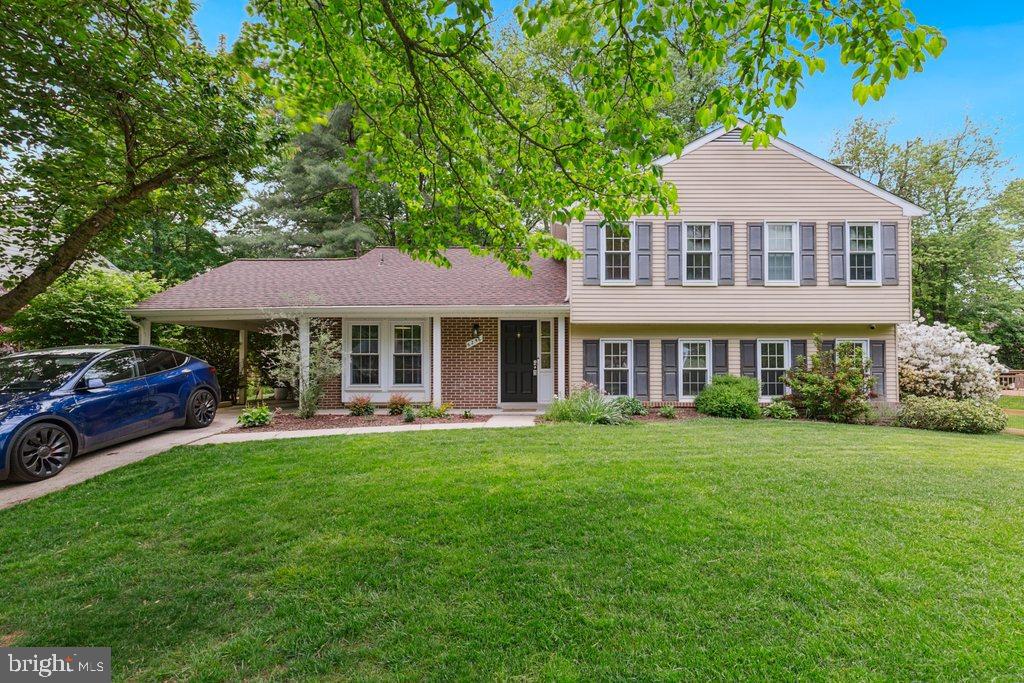 HICKORY RIDGE - Residential