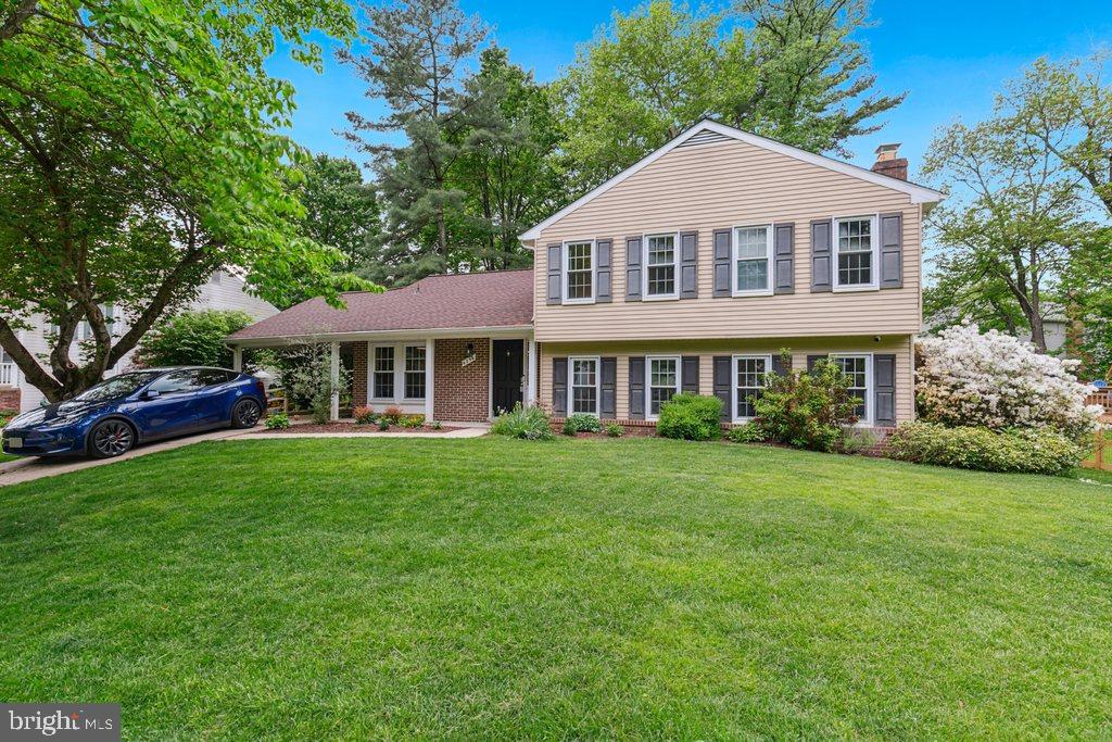 HICKORY RIDGE - Residential