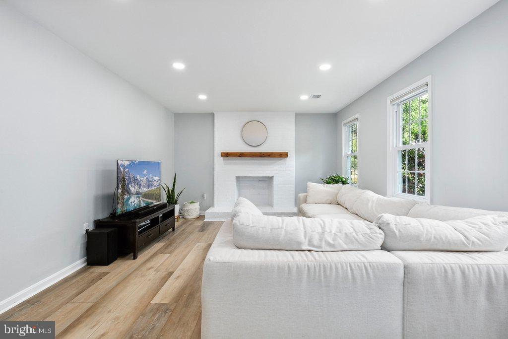 HICKORY RIDGE - Residential