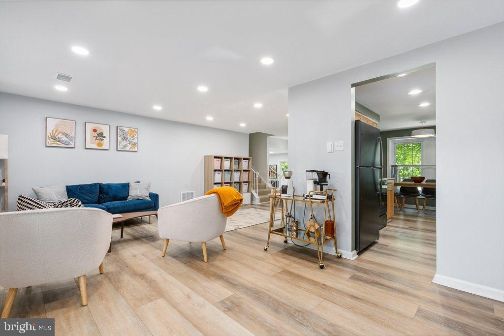 HICKORY RIDGE - Residential