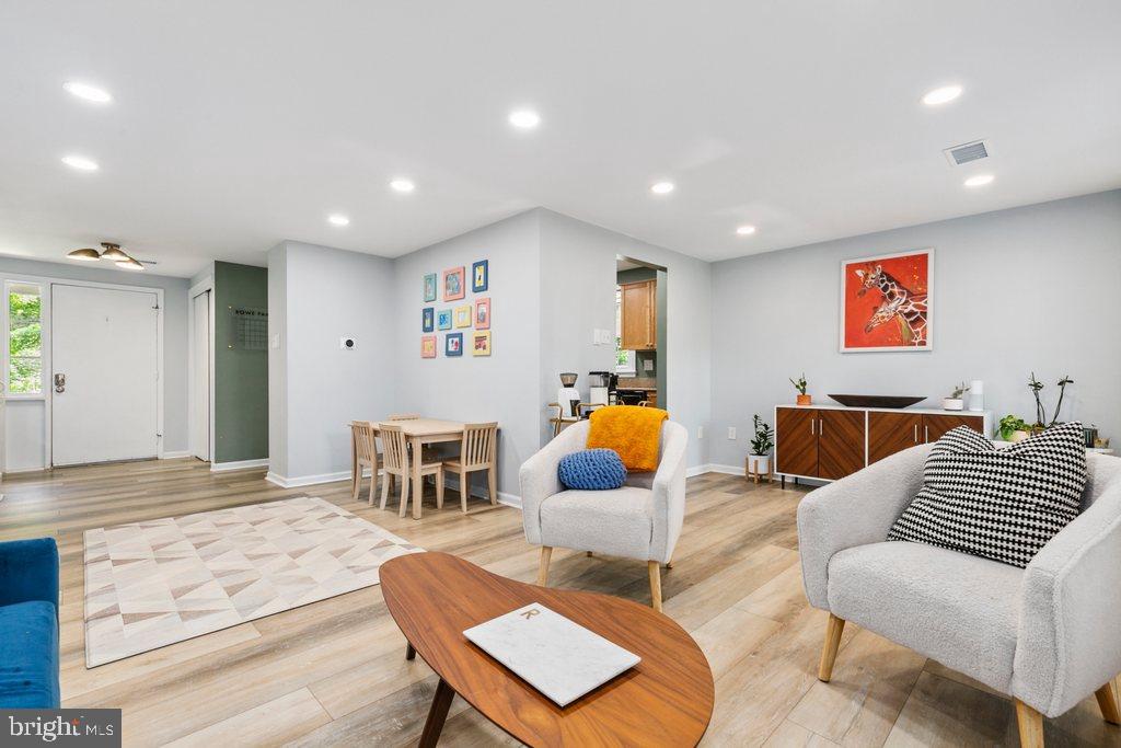 HICKORY RIDGE - Residential