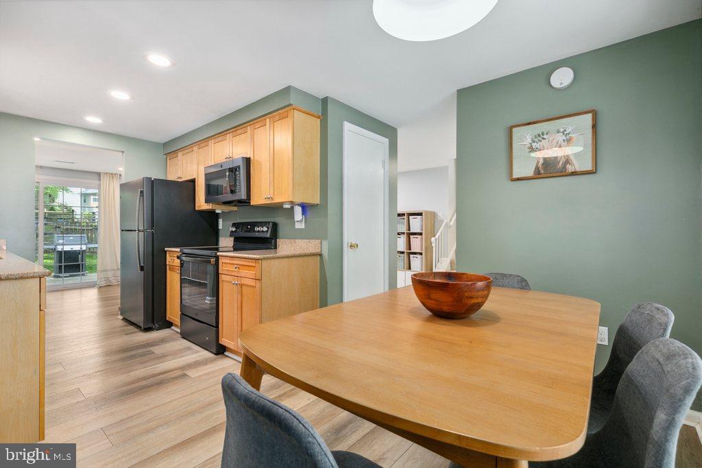 HICKORY RIDGE - Residential