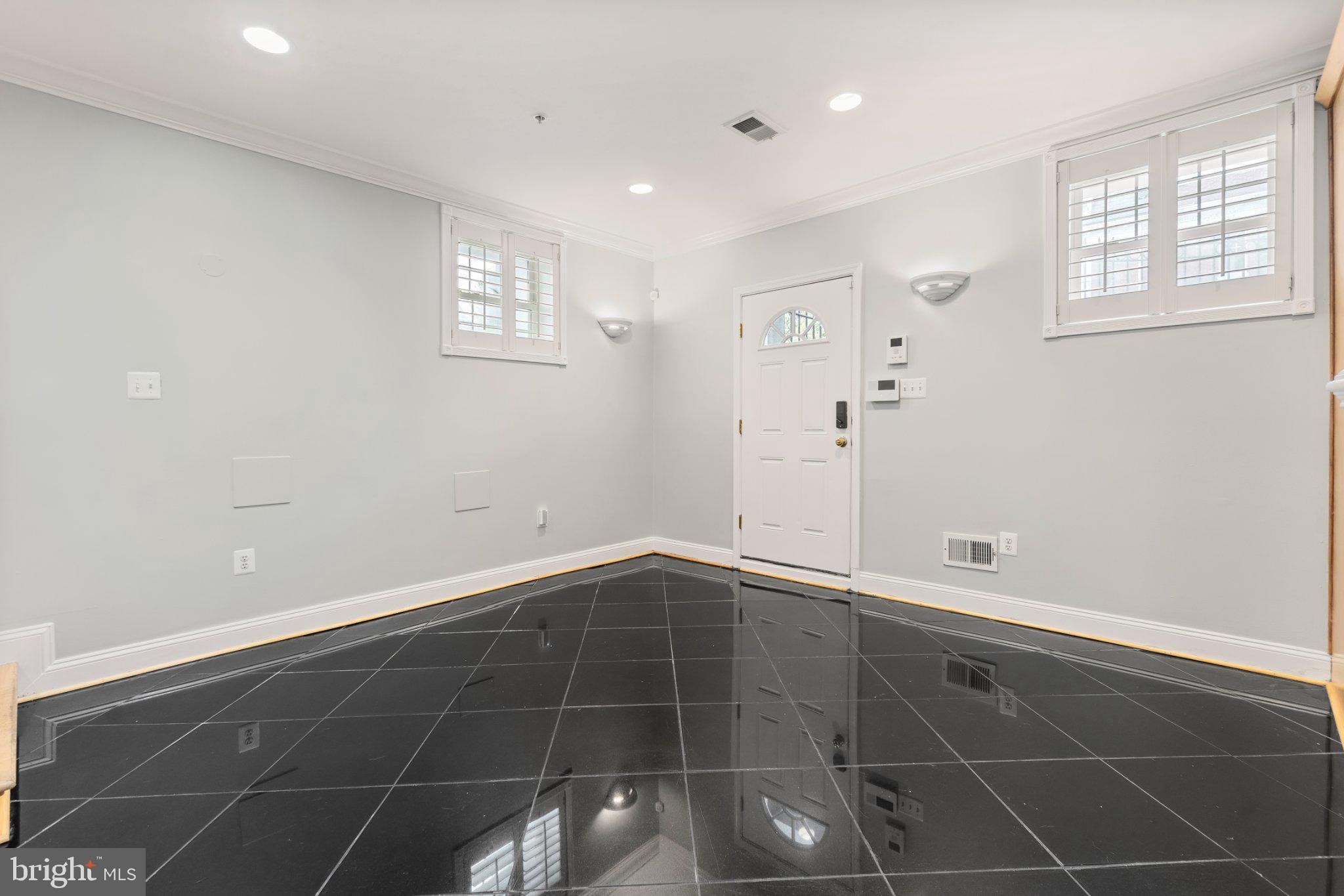 3537 NEW HAMPSHIRE AVENUE NW BASEMENT