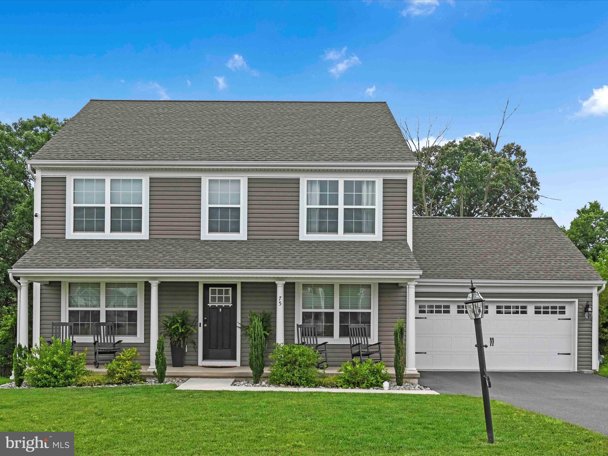 Welcome to this stunning single-family home built in 2021, located in the highly desirable Stone Gate Commons neighborhood. With 4 bedrooms, 2.5 bathrooms, and a thoughtfully designed layout, this modern home offers the perfect blend of comfort and convenience.
The heart of the home features an updated kitchen with contemporary finishes — ideal for cooking, entertaining, and everyday living. The finished basement provides valuable extra space for a home office, gym, or media room.
Step outside to a fully fenced-in backyard, perfect for outdoor entertaining, kids, or pets.
Located in the Northeastern School District, this move-in ready home is close to schools, shopping, dining, and commuter routes — all in a friendly, walkable community.
Don't miss your chance to own this nearly new home in a prime location!