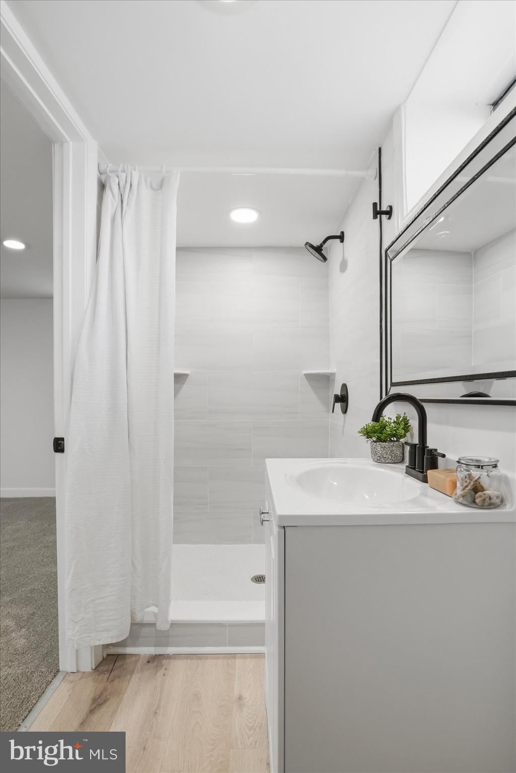 PARKVILLE - Residential