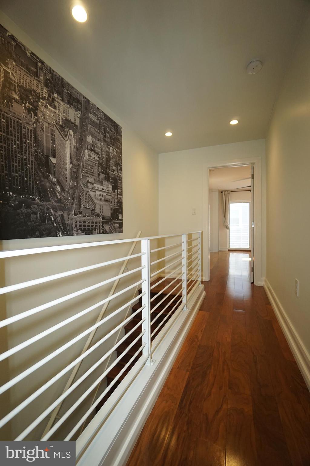 OLDE KENSINGTON - Residential Lease