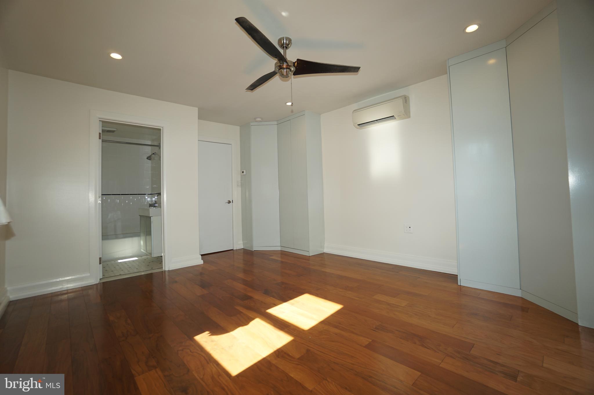 OLDE KENSINGTON - Residential Lease