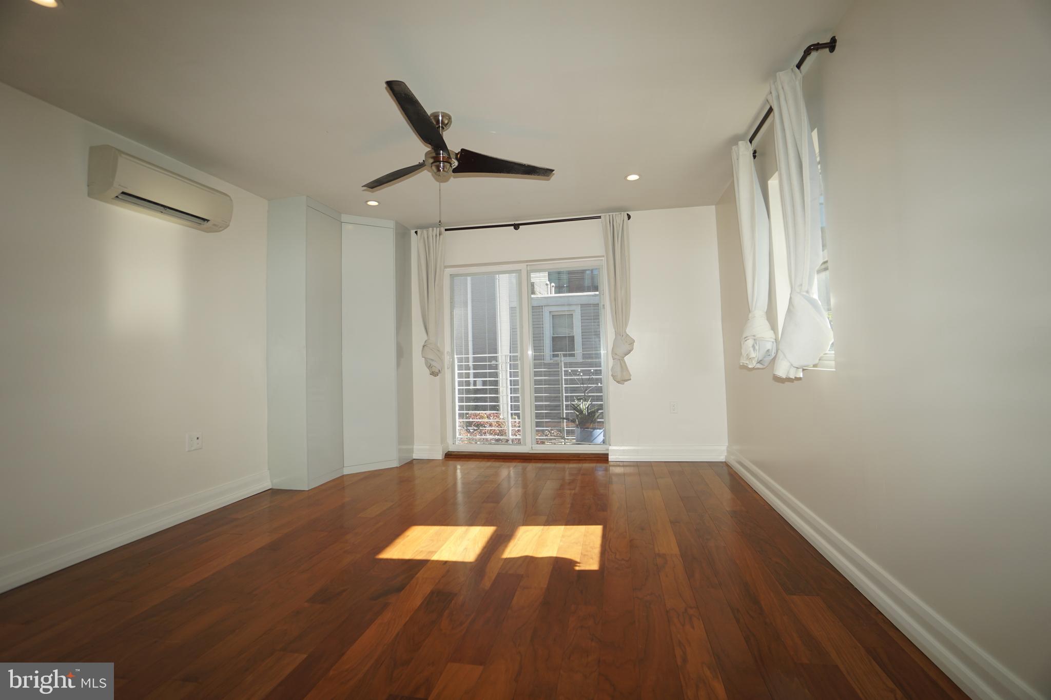 OLDE KENSINGTON - Residential Lease