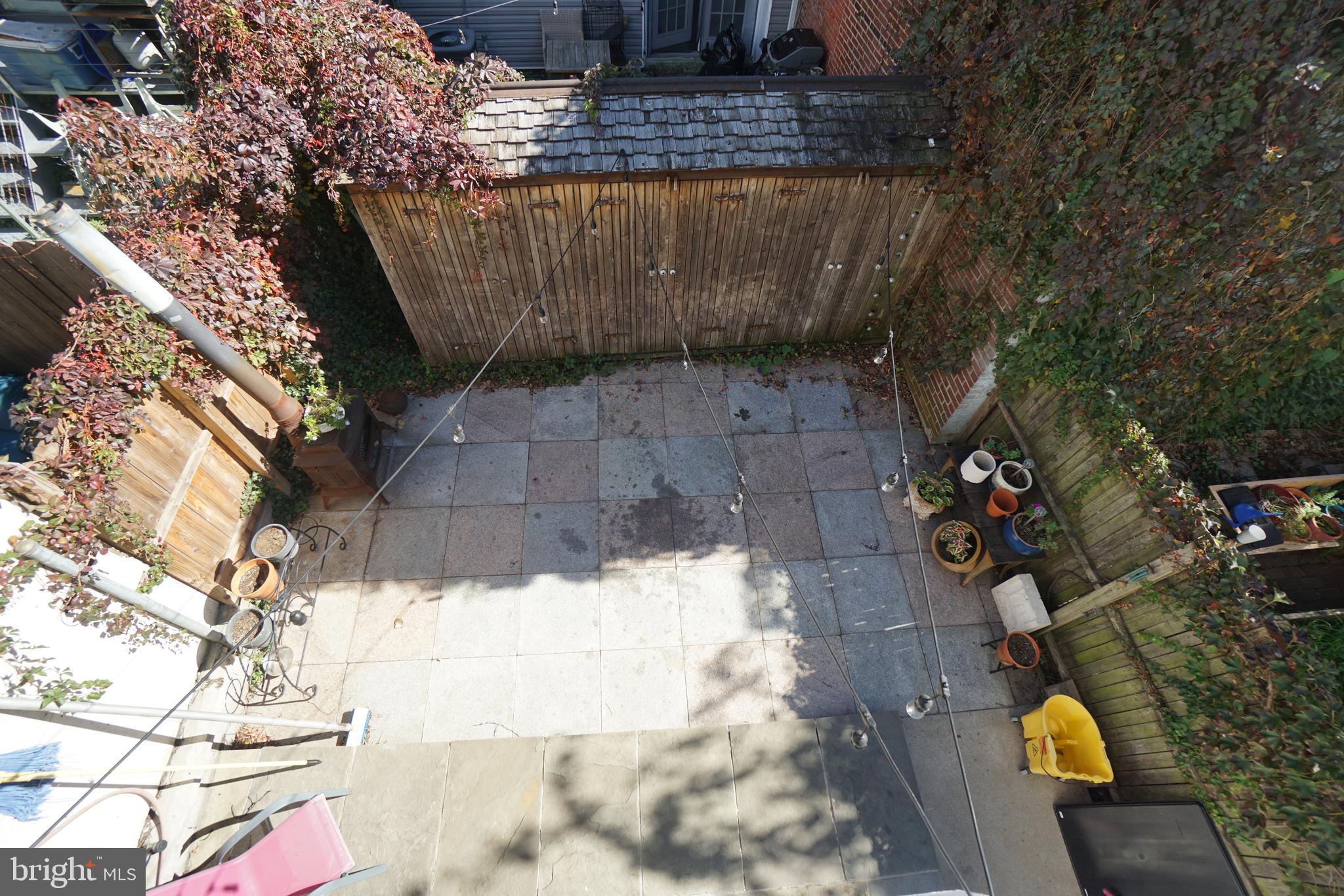 OLDE KENSINGTON - Residential Lease