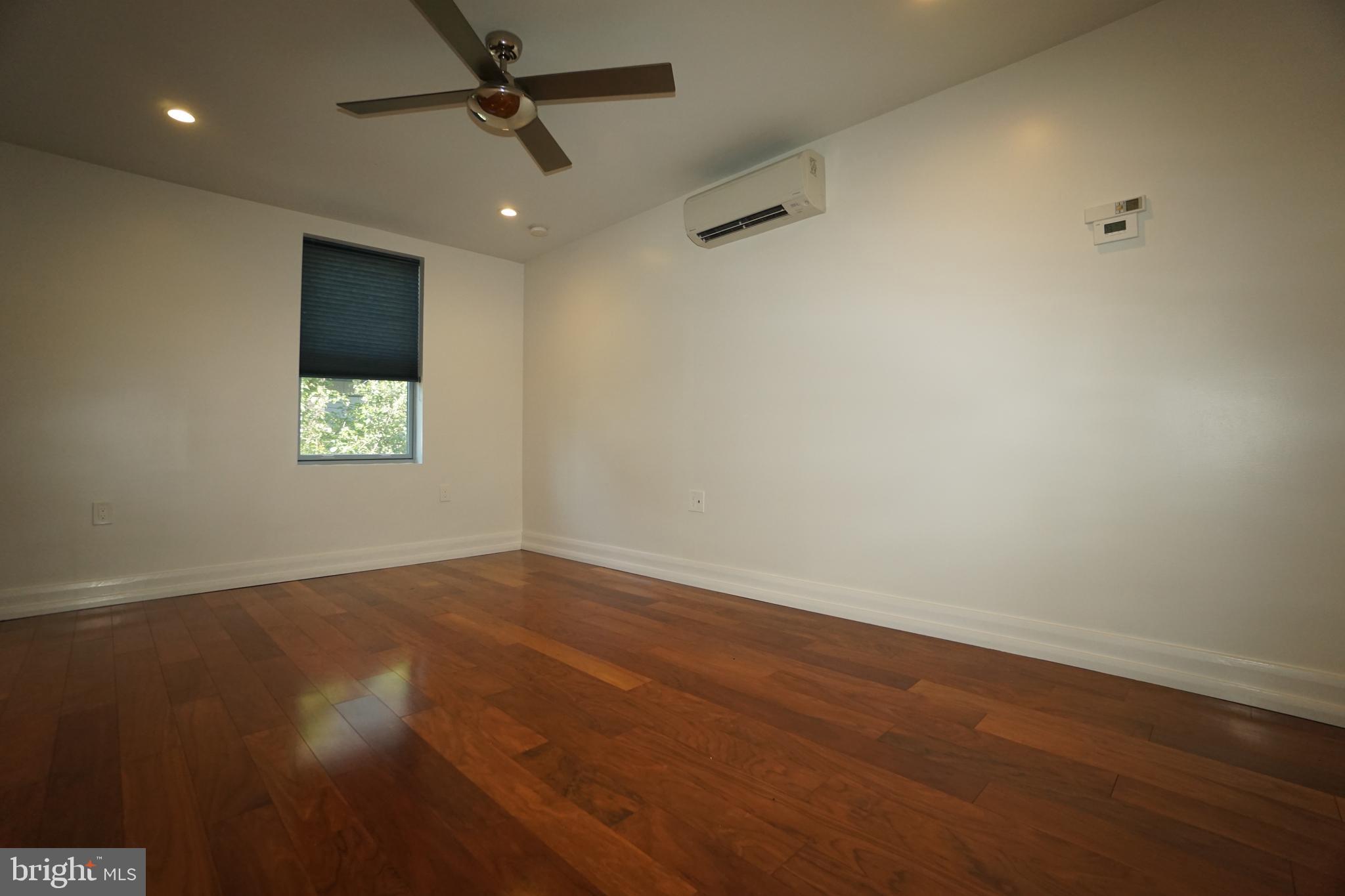 OLDE KENSINGTON - Residential Lease