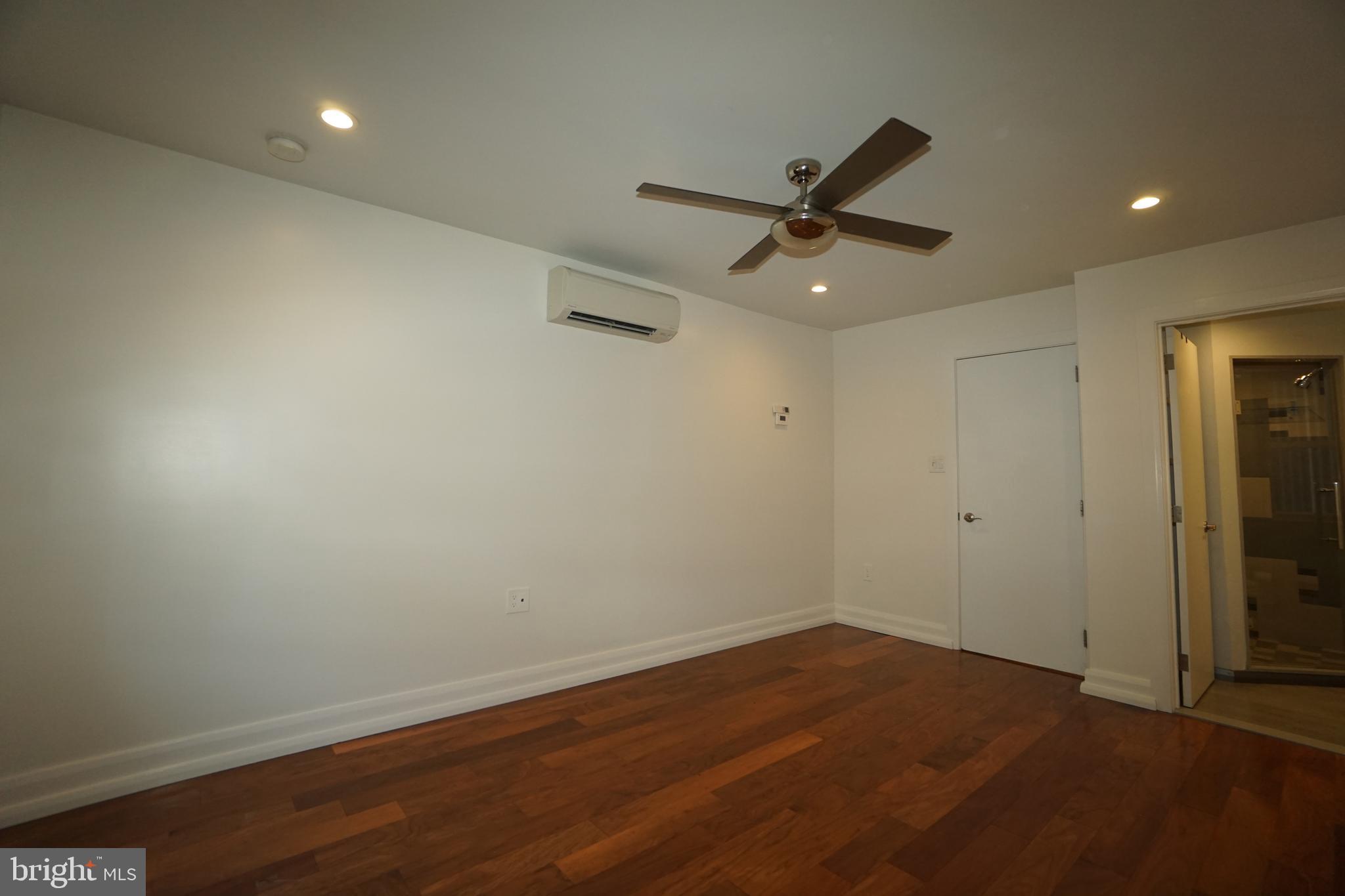 OLDE KENSINGTON - Residential Lease