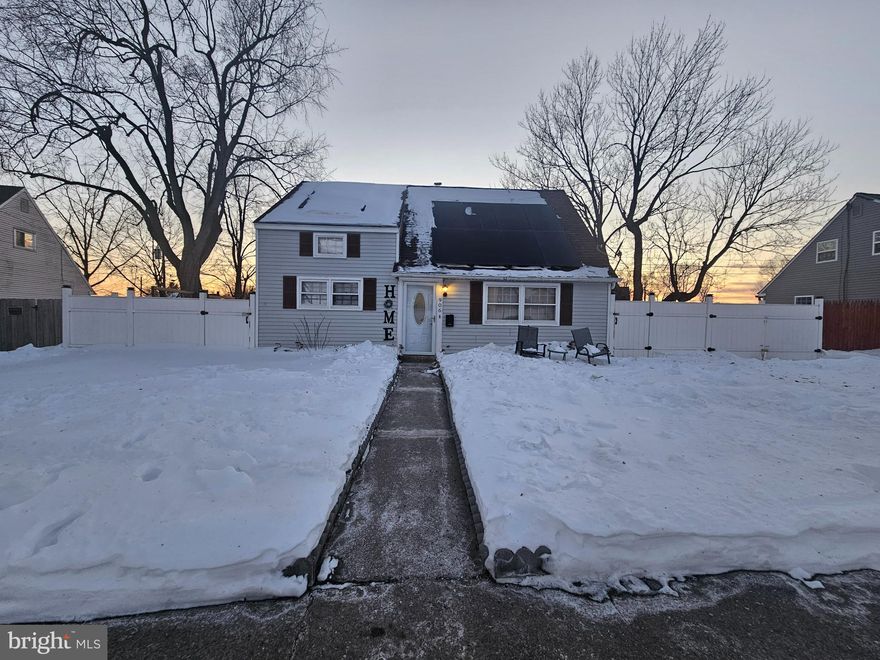 Welcome home to this charming 3-bedroom, 1-bath residence that blends comfort, style, and functionality.   Well-maintained 3-bedroom home featuring an open-concept kitchen and dining area with a bonus laundry room. Includes a convenient first-floor bedroom and two additional bedrooms on the second level. Enjoy an amazing, fully fenced backyard with vinyl fencing, two sheds, and a dedicated outdoor office space—perfect for work, storage, or entertaining.