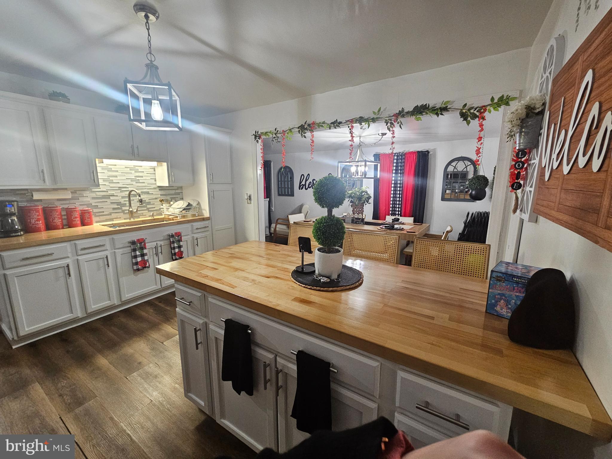 CHEROKEE RANCH - Residential