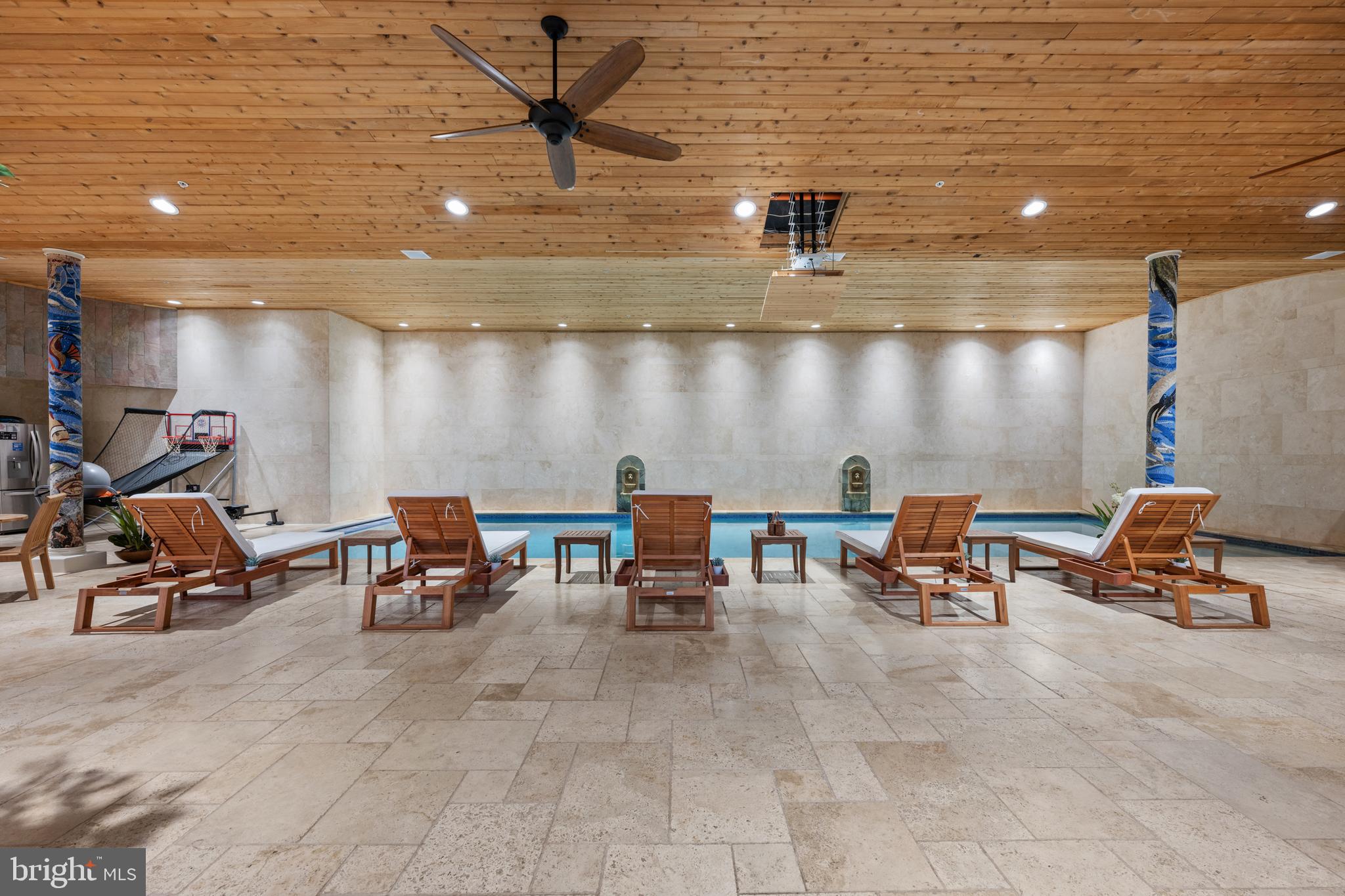 612 RIVERCREST DRIVE